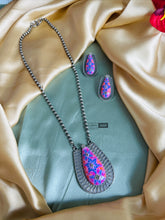 Load image into Gallery viewer, German silver handpainted Pendant Set necklace set
