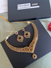 Load image into Gallery viewer, Multicolor Cz Floral Golden Finish Necklace set
