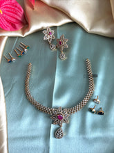 Load image into Gallery viewer, Changeable Multicolor Flower cz ethnic Necklace set
