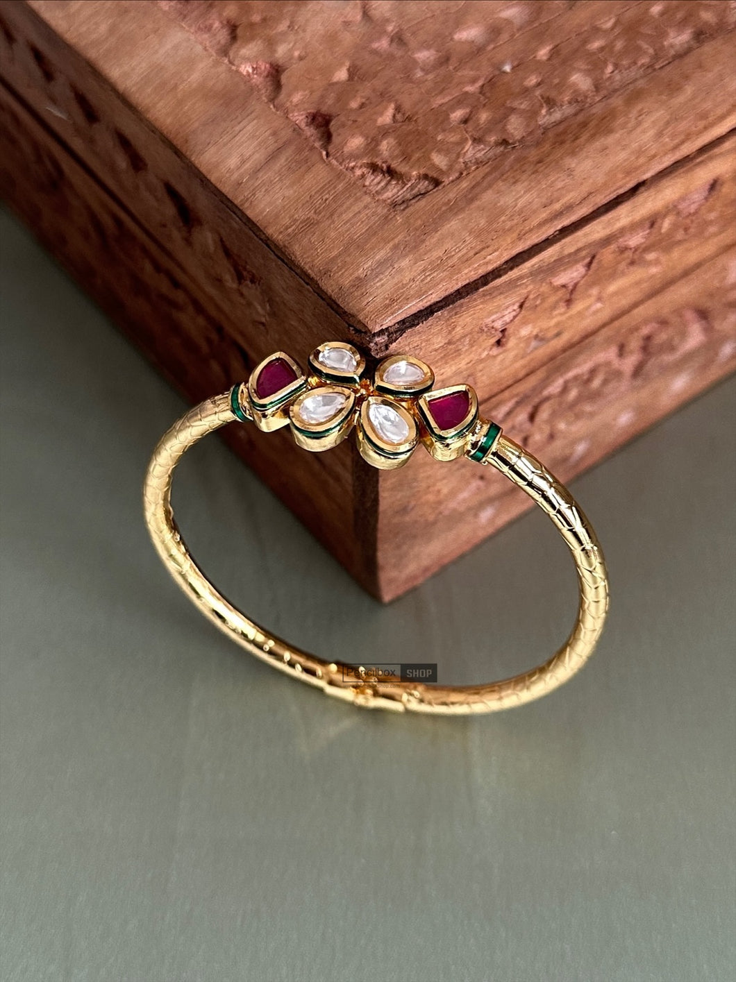 Kundan Back Meenakari Ruby Openable bangle kada