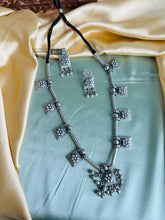 Load image into Gallery viewer, Simple Ghunghroo Oxidised Afghani Necklace set
