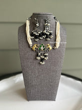 Load image into Gallery viewer, German Silver Elephant Pachi Kundan choker necklace set

