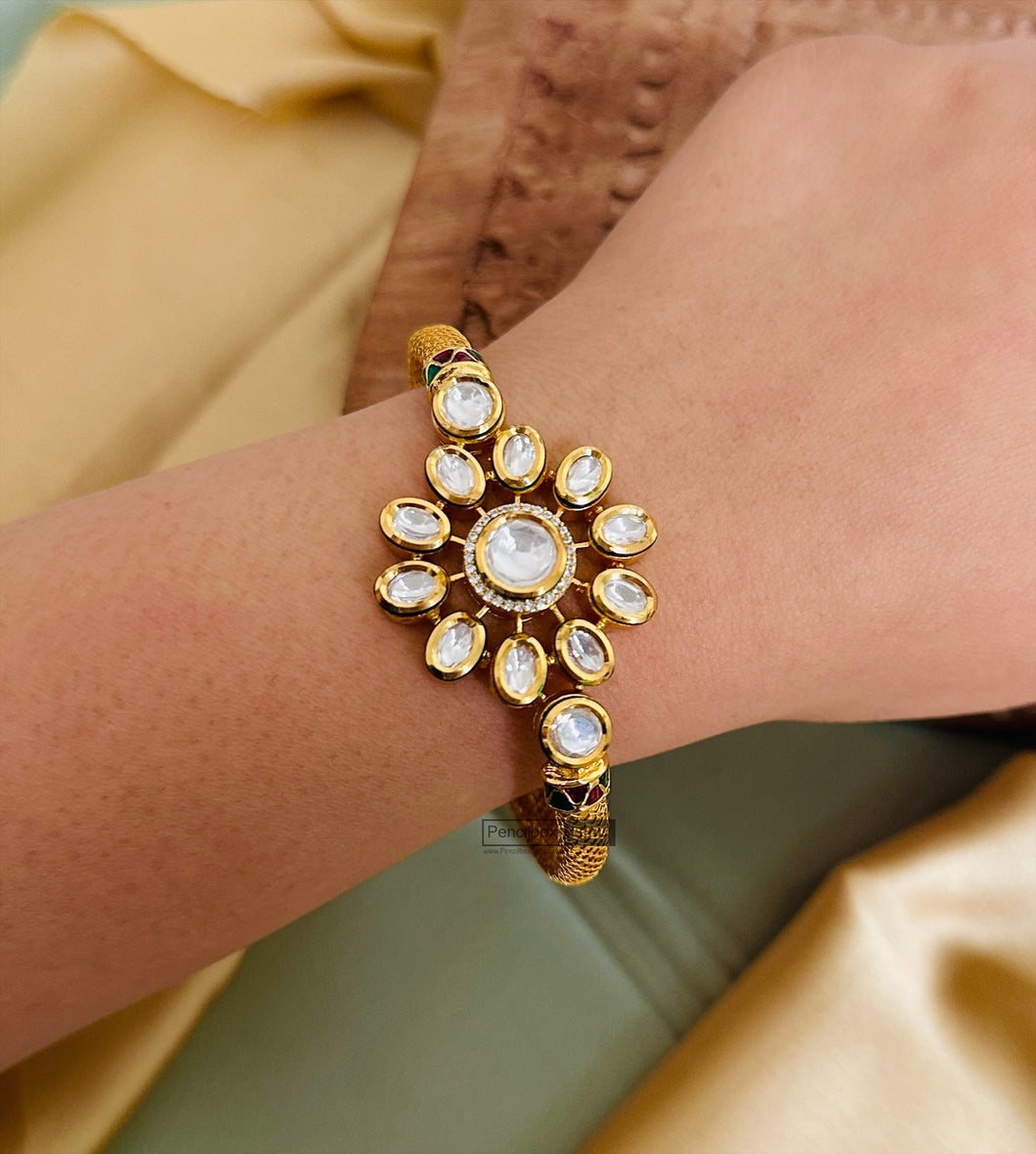 Kundan Back Meenakari Flower Openable bangle kada