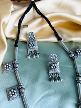 Load image into Gallery viewer, Simple Ghunghroo Oxidised Afghani Necklace set
