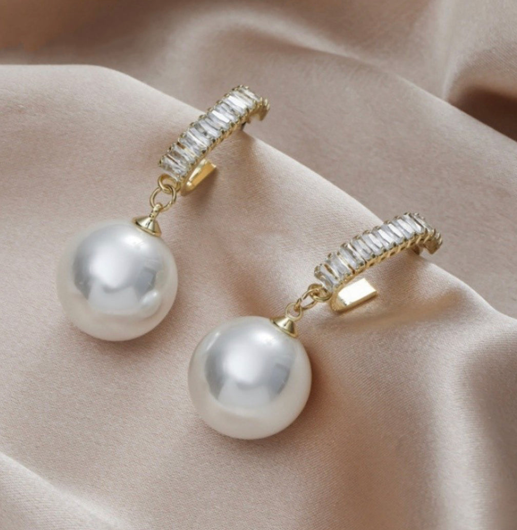Golden Stone Rhinestone Pearl Drop Small Stud Earrings IDW