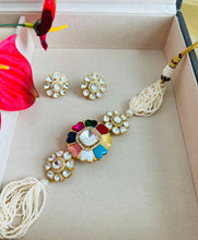 Load image into Gallery viewer, 22 carat Gold plated moissanite Choker Necklace set
