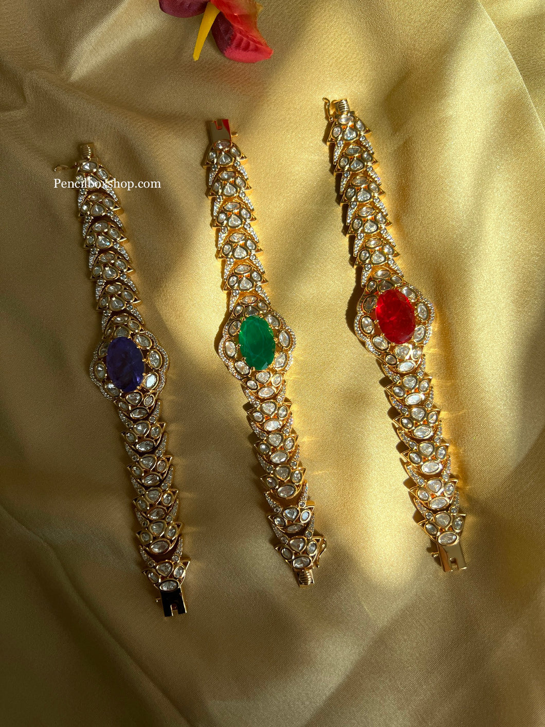 Royal Openable 22k gold plated Doublet Tayani Bracelet