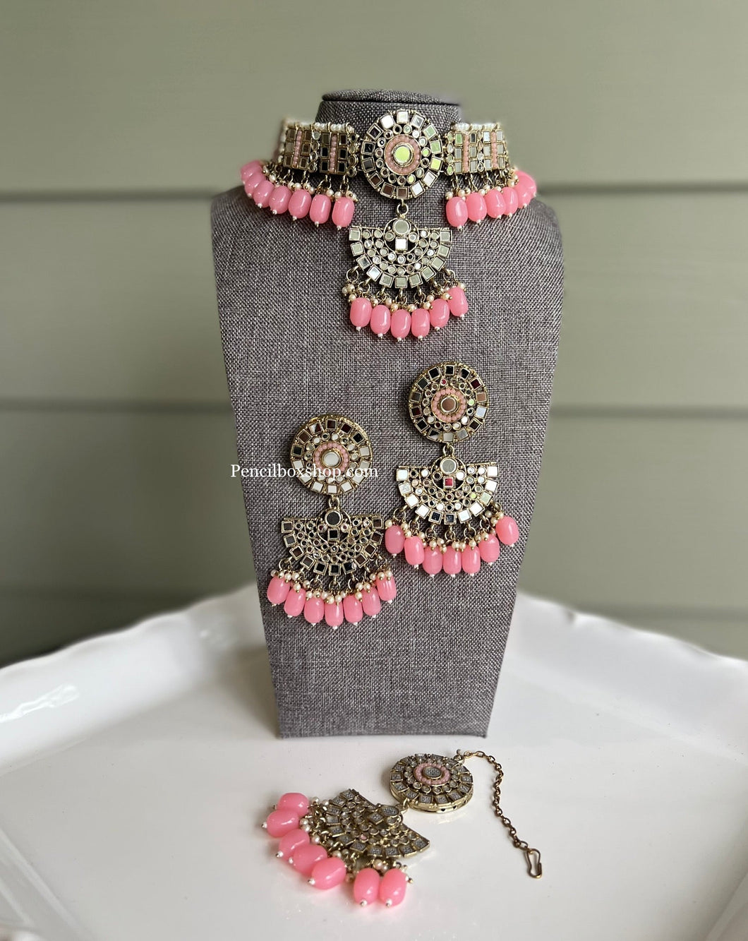 Pink Mirror Round Beads Hanging Choker necklace set with maangtikka