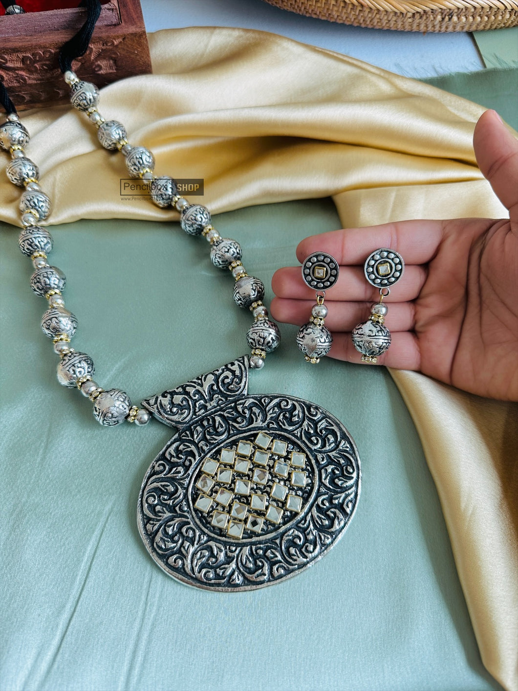 White kundan round with matar mala Statement Big Pendant Oxidised Afghani Necklace set