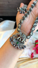 Load and play video in Gallery viewer, German Silver Elephant Ganesha Green Stone necklace set

