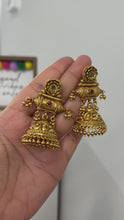 Load and play video in Gallery viewer, Multicolor Golden Kundan Pearl drop Indian jhumka ethnic earrings
