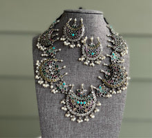 Load image into Gallery viewer, Multicolor Semi circle Pearl Premium Stones Necklace set
