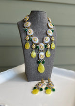 Load image into Gallery viewer, Enamel Paint Designer kundan Hanging Natural Stone Necklace set
