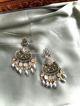 Load image into Gallery viewer, Tayani white pearl Dual Tone 18k Gold plated Earrings
