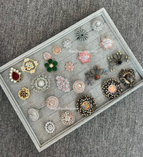 Load image into Gallery viewer, Rings Lovers !!! American diamond German silver mix collection of ring
