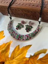 Load image into Gallery viewer, German Silver Flower  Stone Statement Necklace set
