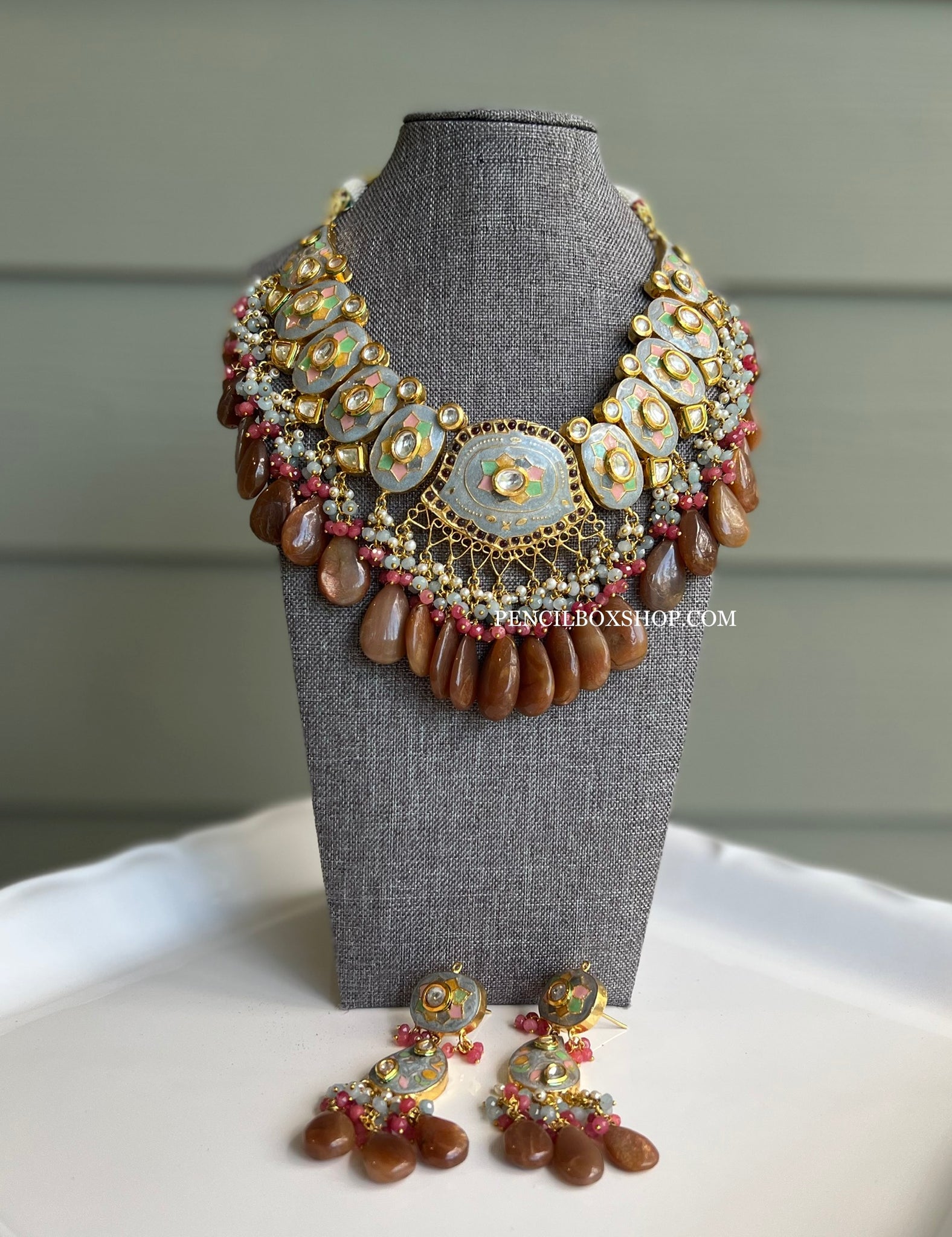 Dull Gold Silver Stone Necklace set With Passa/Jhoomer – Amazel Designs