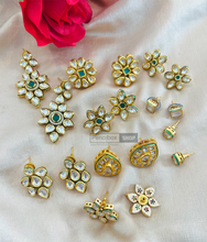 Load image into Gallery viewer, Premium Quality Kundan Back side Meenakari Simple Stud earrings
