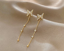 Load image into Gallery viewer, Butterfly Rhinestone Super pretty Daily wear light weight earrings IDW
