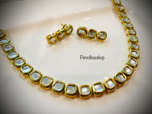 Load image into Gallery viewer, Single line Kundan Necklace set Radhika
