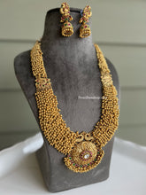 Load image into Gallery viewer, Multicolor Kemp Stone Golden Designer Haram Necklace set
