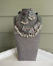 Load image into Gallery viewer, Jadau German Silver Statement Hasli Necklace set
