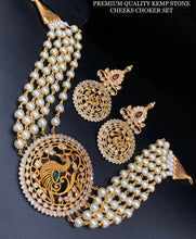 Load image into Gallery viewer, Peacock Pearl Beads Multicolor Kemp stone Choker  Necklace set

