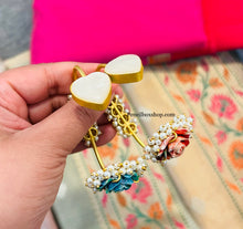 Load image into Gallery viewer, Contemporary Openable Shaded  Rose Flower Brass Cuff Bracelet
