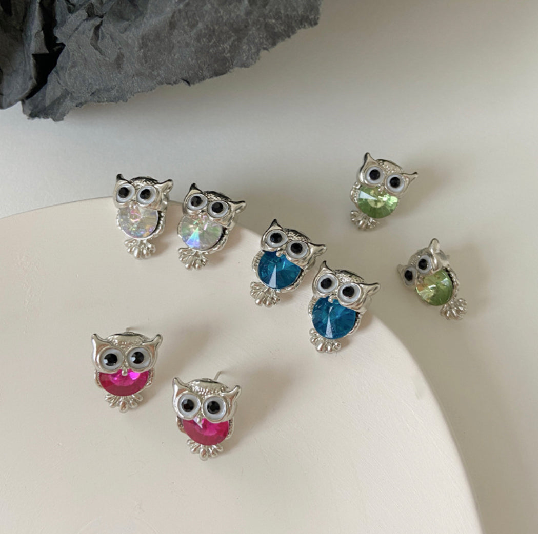 Owl Super cute small Crystal Stud Earrings IDW