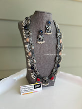 Load image into Gallery viewer, Elephant German silver Pearl Stone Long necklace set
