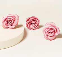Load image into Gallery viewer, Set of 3 artificial Flower Rose Look Hair accessories
