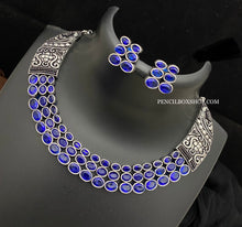 Load image into Gallery viewer, German silver three layered sleek stone necklace set
