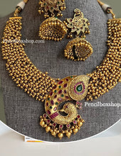 Load image into Gallery viewer, Tahira Multicolor Kemp Stone Kundan Golden Designer Necklace set
