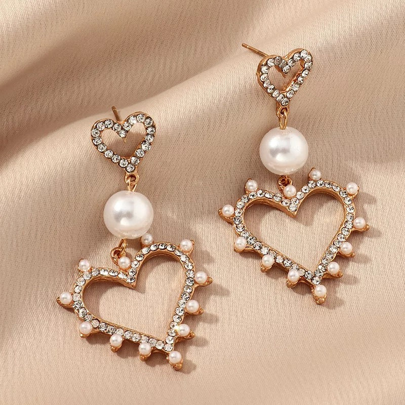 Heart White pearl Dangling Earrings IDW