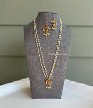 Load image into Gallery viewer, Multicolor cz  kemp stone pearl Peacock Necklace set temple jewelry
