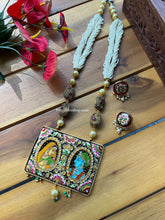 Load image into Gallery viewer, Radha Krishna handpainted Tanjore Beads Kundan Necklace set
