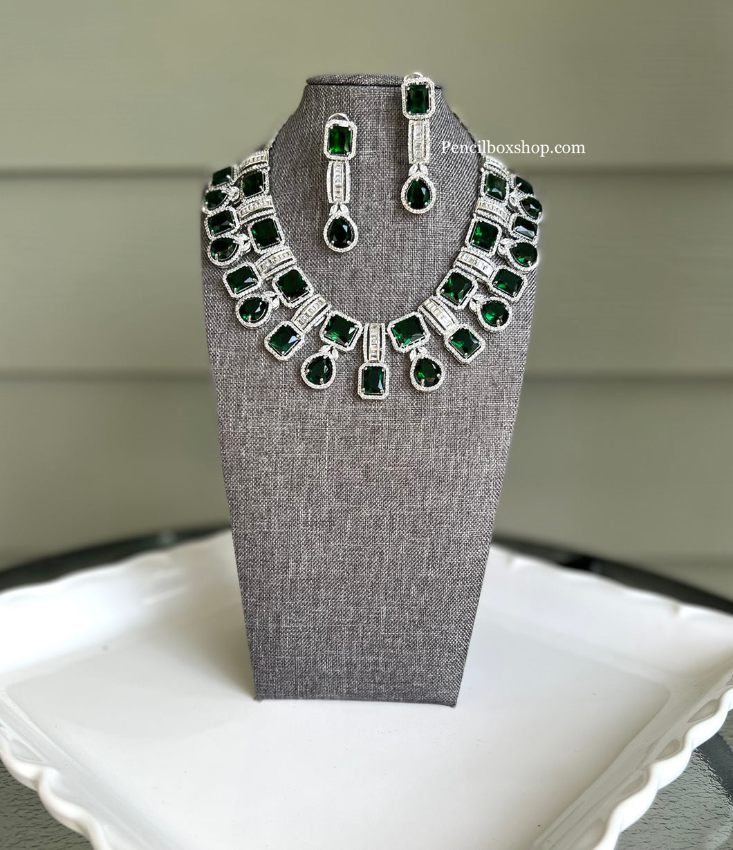 Emerald Green Silver American Diamond Cz Statement Necklace Set