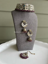 Load image into Gallery viewer, Mirror Choker necklace set with maangtikka
