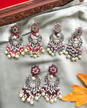 Load image into Gallery viewer, Designer Pearl Beads Multicolor Hanging Drop Kundan earrings

