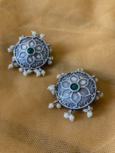 Load image into Gallery viewer, Round Kanika pearl stone german silver stud earrings
