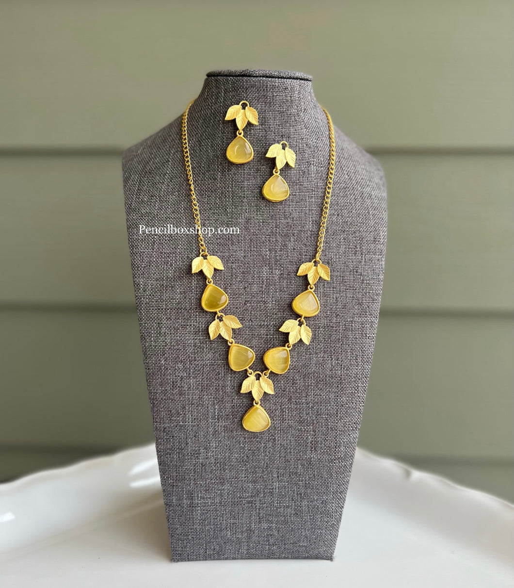 Contemporary mustard Yellow Hanging Natural Stone Necklace set