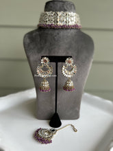 Load image into Gallery viewer, Mirror Choker necklace set with maangtikka
