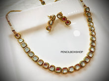 Load image into Gallery viewer, Single line Kundan Necklace set Radhika

