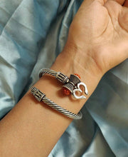Load image into Gallery viewer, Combo Set Trishul Earrings Bracelet rudraksha bead Set
