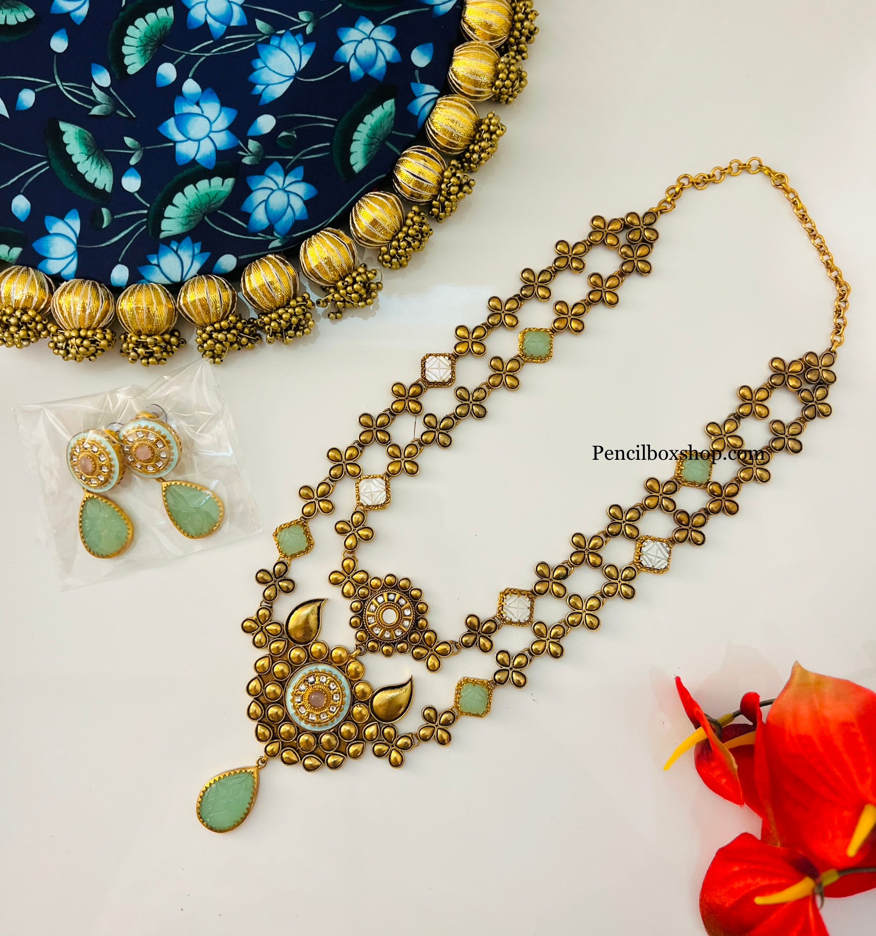 Amrapali Kundan Earrings with Carved stone Mint Green