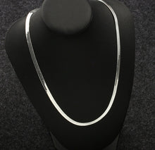 Load image into Gallery viewer, Flat snake Bone chain women necklace
