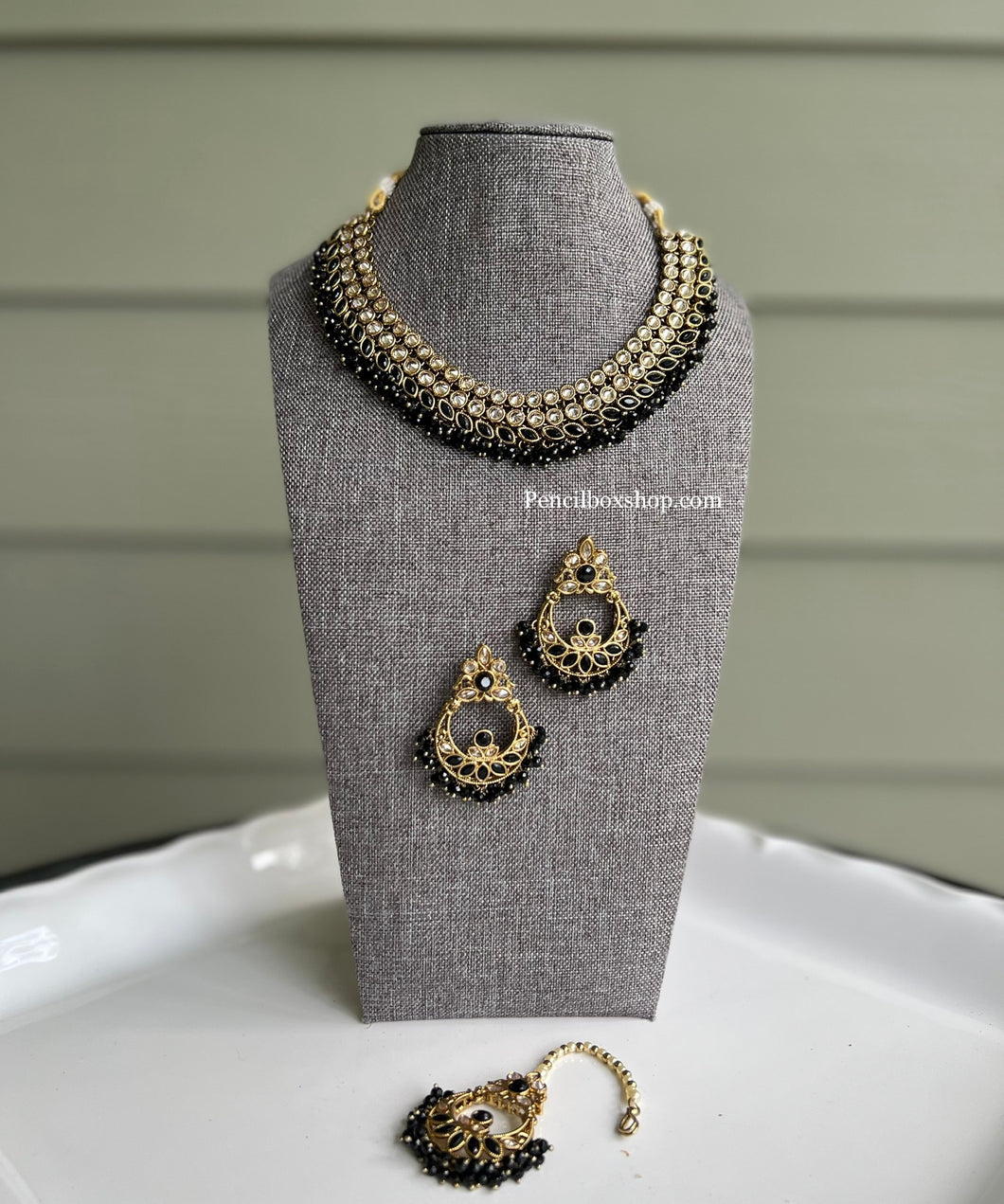 Polki Stone Hydro beads Amira Necklace set with Maangtikka