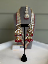 Load image into Gallery viewer, Two Layered Dabi kundan Long Necklace set with maangtikka
