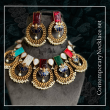 Load image into Gallery viewer, Contemporary Premium grand Designer Natural Stone Lotus Necklace set
