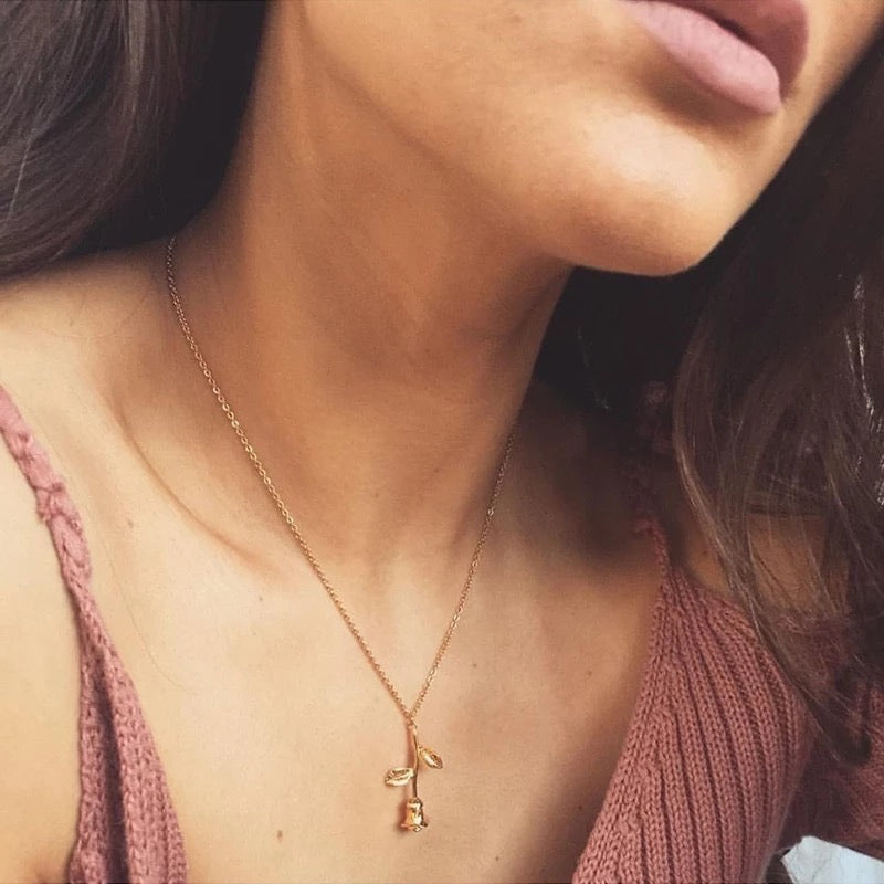 Rose Simple sleek Love Chain Necklace IDW